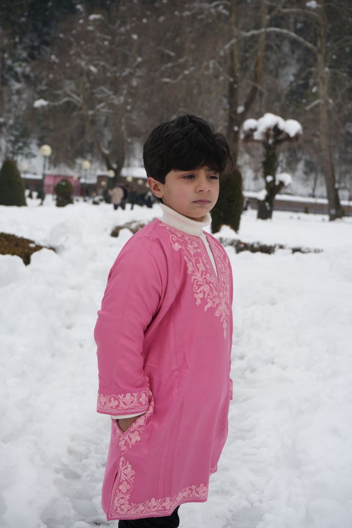 Luzito Traditional Kashmiri Pherans - Pink