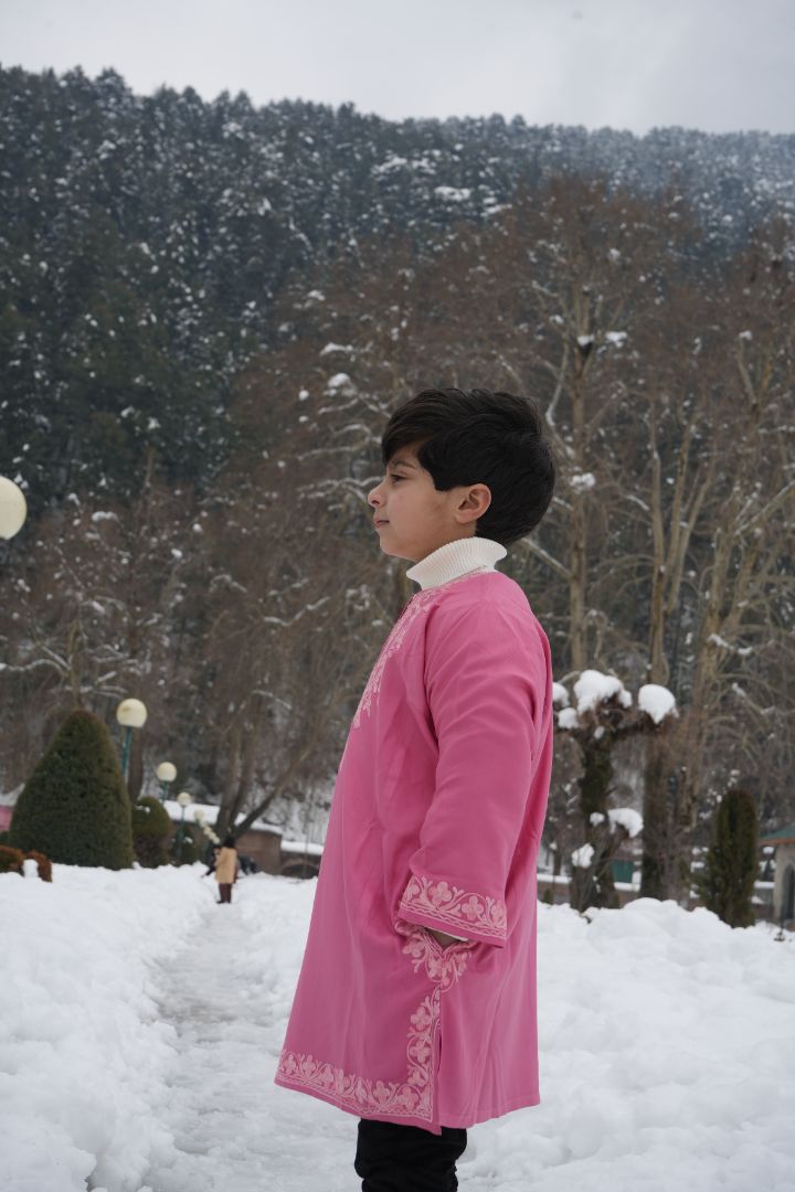 Luzito Traditional Kashmiri Pherans - Pink