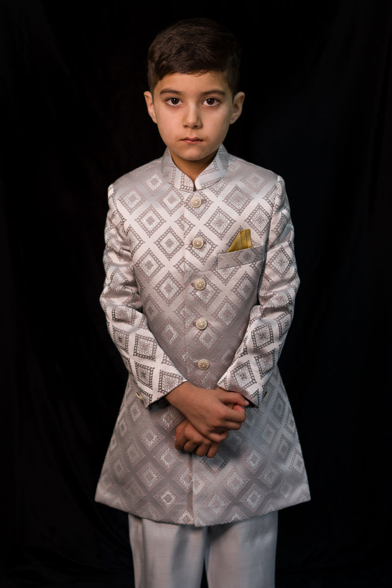 Azura Sherwani