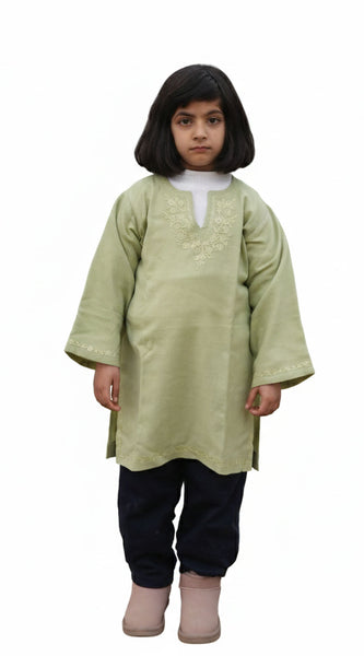 Noor Kurta Pheran - Bottle Green